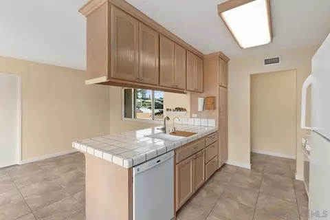 Kitchen - 8611 Avenida Marco, El Cajon, CA 92021 photo 4 of 4