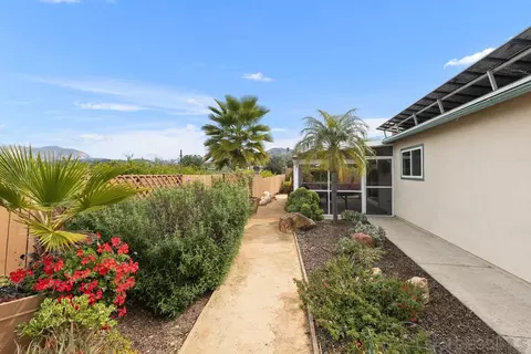 Exterior - 8611 Avenida Marco, El Cajon, CA 92021 photo 8 of 11