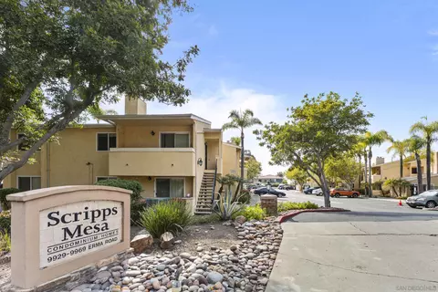 9949 Erma Rd #204, San Diego, CA 92131