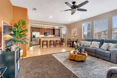 40 Via Sovana, Santee, CA 92071