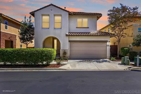 17033 New Rochelle Way, San Diego, CA 92127