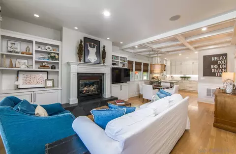 717 G Ave, Coronado, CA 92118 photo 4