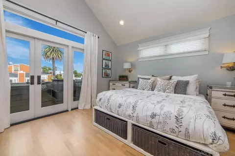 717 G Ave, Coronado, CA 92118 photo 15