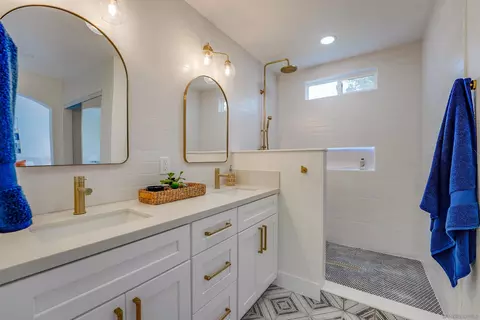 5065 Viewridge Way, Oceanside, CA 92056 photo 19