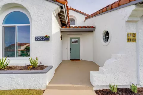 5065 Viewridge Way, Oceanside, CA 92056 photo 4