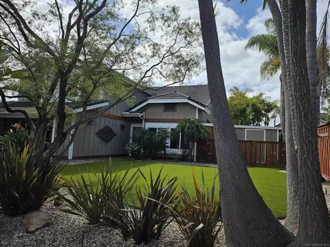 Exterior - 1815 Hawk View Dr, Encinitas, CA 92024 photo 4 of 20