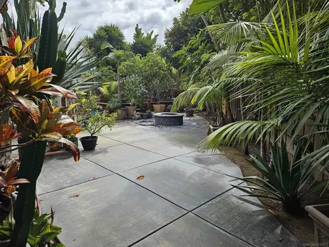 Exterior - 1815 Hawk View Dr, Encinitas, CA 92024 photo 3 of 20