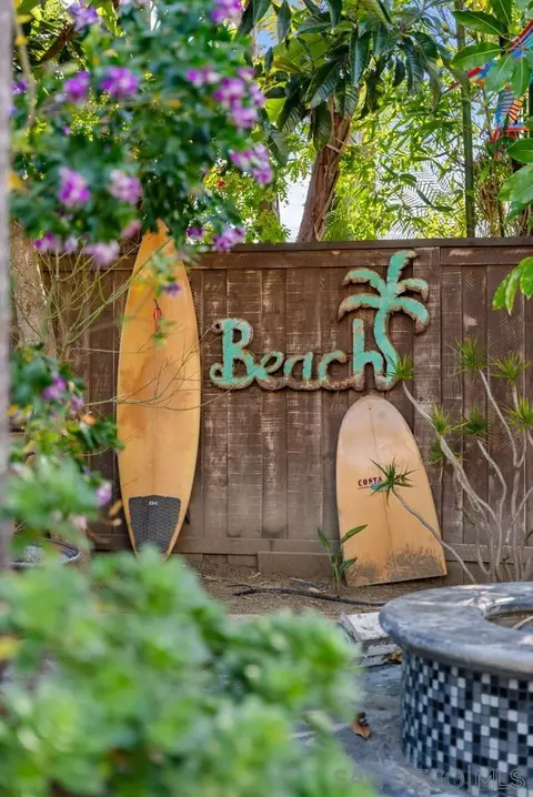 Exterior - 1815 Hawk View Dr, Encinitas, CA 92024 photo 9 of 20