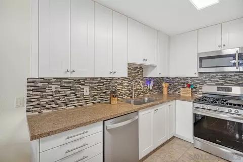10384 Alphonse St UNIT E1, Santee, CA 92071 photo 9