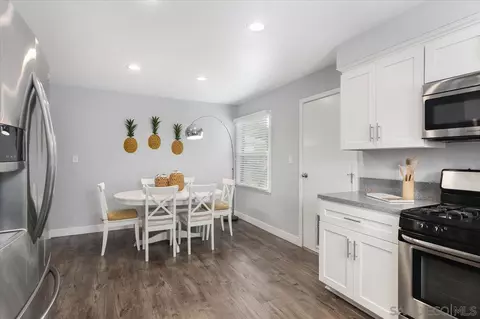 Dining - 14050 Halper Rd, Poway, CA 92064 photo 1 of 3