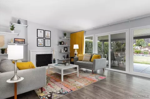 Living - 14050 Halper Rd, Poway, CA 92064 photo 1 of 4