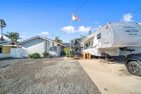 Exterior - 13104 Julian Ave, Lakeside, CA 92040 photo 4 of 4