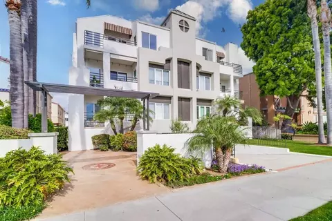 226 Orange Ave #301, Coronado, CA 92118