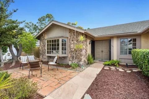 Exterior - 1441 Peachwood Dr, Encinitas, CA 92024 photo 6 of 14