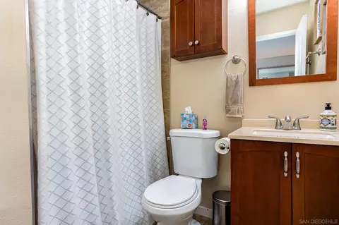 10116 Toledo Rd, Spring Valley, CA 91977 photo 21