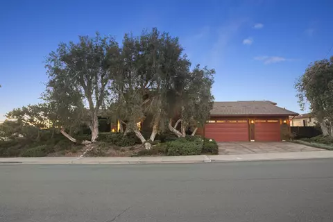 Exterior - 8010 Eastridge Dr, La Mesa, CA 91941 photo 2 of 24