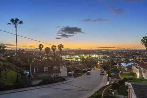 View/Area - 8010 Eastridge Dr, La Mesa, CA 91941 photo 1 of 10