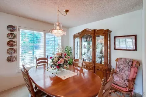 Dining - 1517 Bathurst Pl, El Cajon, CA 92020 photo 1 of 3