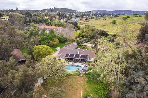 View/Area - 12443 Lemon Crest Dr, Lakeside, CA 92040 photo 1 of 10