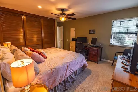 Bedroom - 12443 Lemon Crest Dr, Lakeside, CA 92040 photo 1 of 10