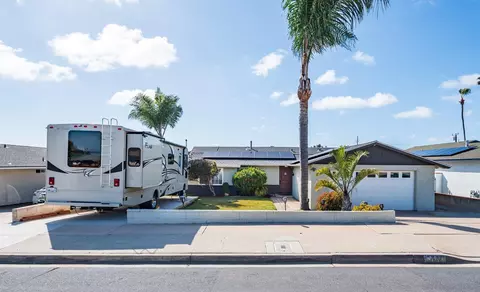 3712 Mount Acadia Blvd, San Diego, CA 92111
