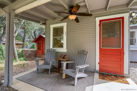 25750 Oak Ln, Descanso, CA 91916