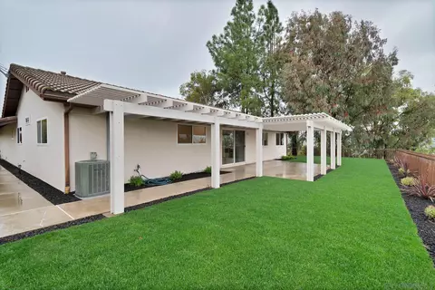 2796 Windmill View Rd, El Cajon, CA 92020 photo 10