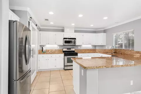 Kitchen - 1010 Longfellow, Oceanside, CA 92057 photo 1 of 3