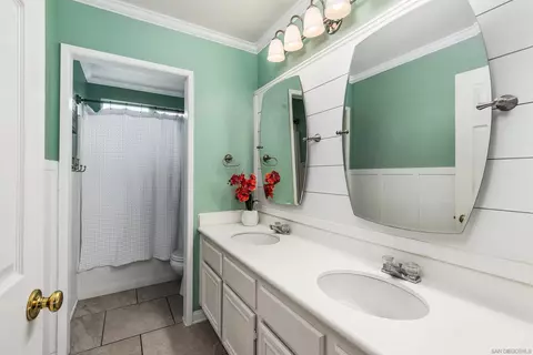 Bath - 1010 Longfellow, Oceanside, CA 92057 photo 4 of 4