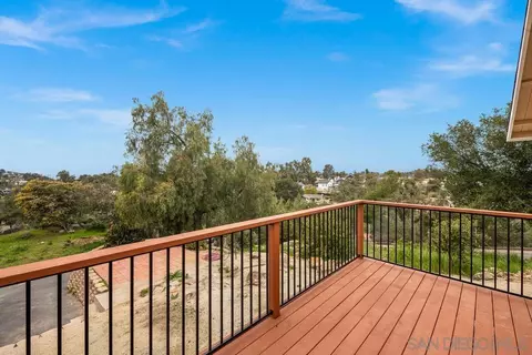 300 Highline Trl, El Cajon, CA 92021 photo 17