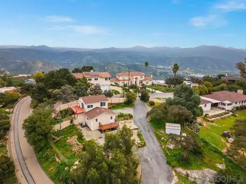 300 Highline Trl, El Cajon, CA 92021 photo 35