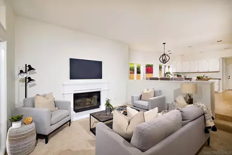 Living - 2905 Sondra Ct, Carlsbad, CA 92009 photo 1 of 4
