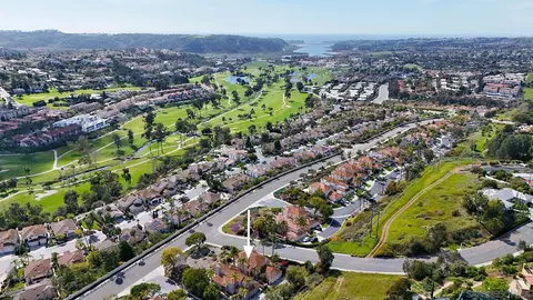 View/Area - 2905 Sondra Ct, Carlsbad, CA 92009 photo 15 of 17