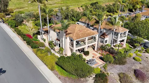 View/Area - 2905 Sondra Ct, Carlsbad, CA 92009 photo 12 of 17