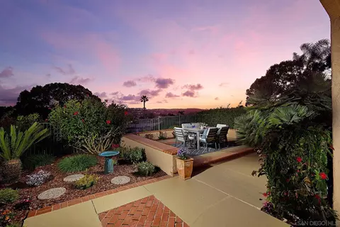 Exterior - 2905 Sondra Ct, Carlsbad, CA 92009 photo 6 of 15