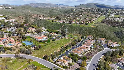 View/Area - 2905 Sondra Ct, Carlsbad, CA 92009 photo 13 of 17