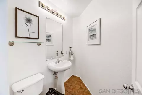 8737 Verna Dr, Escondido, CA 92026 photo 21