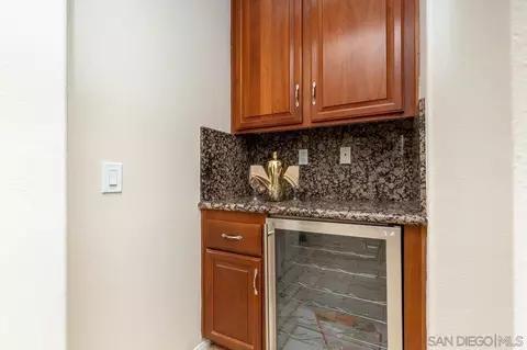 Other - 16579 Weeping Willow Dr, Riverside, CA 92503 photo 6 of 10