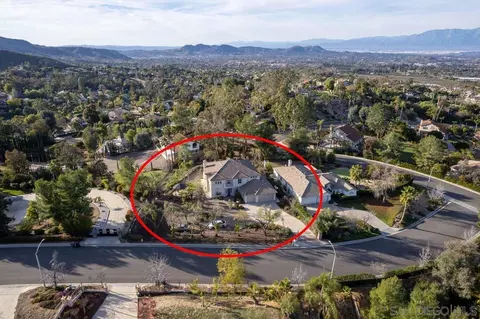 View/Area - 16579 Weeping Willow Dr, Riverside, CA 92503 photo 9 of 16