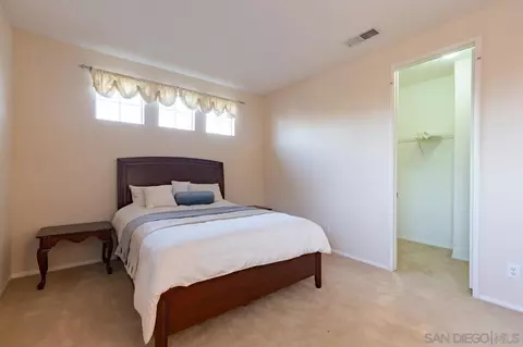 Bedroom - 16579 Weeping Willow Dr, Riverside, CA 92503 photo 2 of 8
