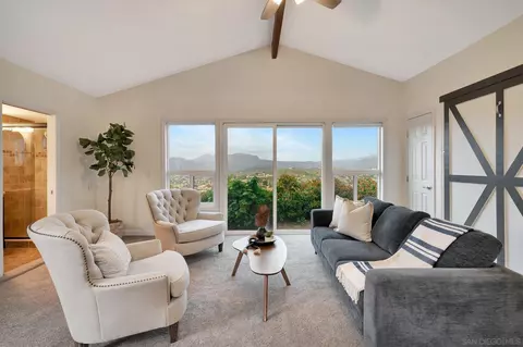 Living - 11519 Alpine Ln, Lakeside, CA 92040 photo 6 of 8