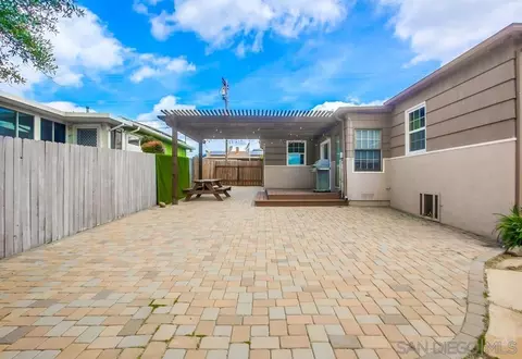 Exterior - 7594 Ohio St, La Mesa, CA 91942 photo 14 of 16