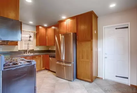 Kitchen - 7594 Ohio St, La Mesa, CA 91942 photo 2 of 2