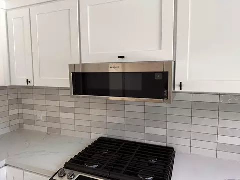 Kitchen - 12733 Mcferon Rd, Poway, CA 92064 photo 4 of 7