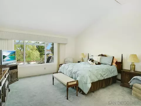 5014 Mycenae Way, Oceanside, CA 92056 photo 9