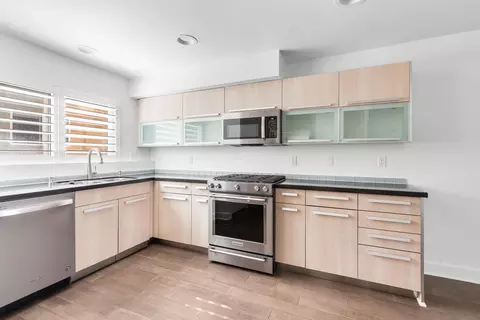 401 N Coast Hwy #312, Oceanside, CA 92054