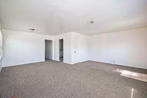 810 West St, Oceanside, CA 92054 photo 7