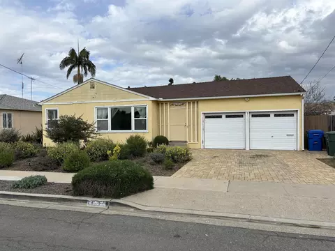 719 Glover Ave, Chula Vista, CA 91910