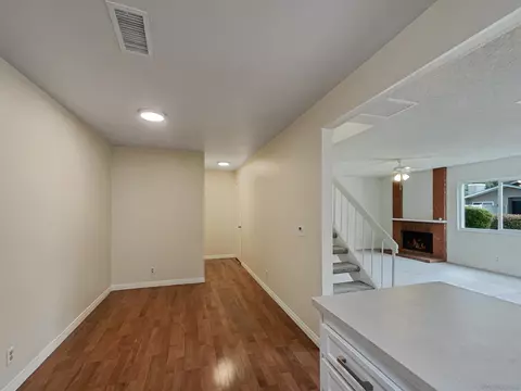 Entry Way - 13754 Sycamore Tree Ln, Poway, CA 92064 photo 1 of 2