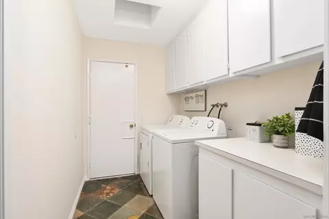 1034 Eclipse Ct, Ontario, CA 91762 photo 15